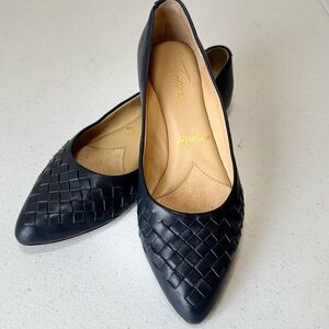 Trotters Estee Woven Ballet Flat blue size 6.5